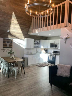 Cozy Tobyhanna A-Frame House Close to Camelback